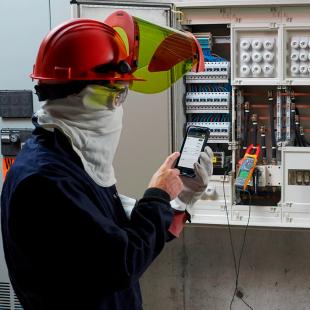 FLPVAA1K-001-0 - ALICATE AMPERIMETRO 1000A 1000V TRMS C/ FLUKE CONNECT/ IFLEX - FLUKE-377FC - FLUKE