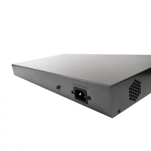 DNNWSNPH-002-0 - SWITCH NAO GERENCIAVEL 24P GB POE E 2P SFP - DN-POE-33024PF - D-NET